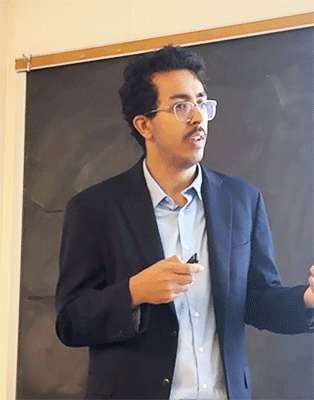 Gamil presents his research at honors symposium